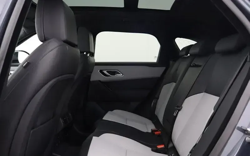New Land Rover Range Rover Velar Autobiography 204 HP (150 kW) 2026 SUV