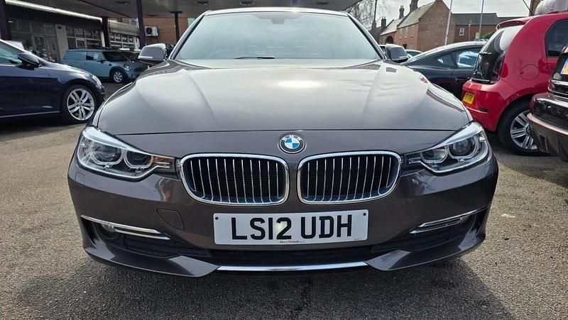 Used BMW 320 Luxury Line 184 HP (135 kW) 2012 Brown Sedan