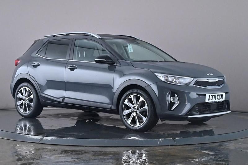 Grey Used 2021 Kia Stonic 4 SUV | £15,200 (Fair price) - Image 1/3