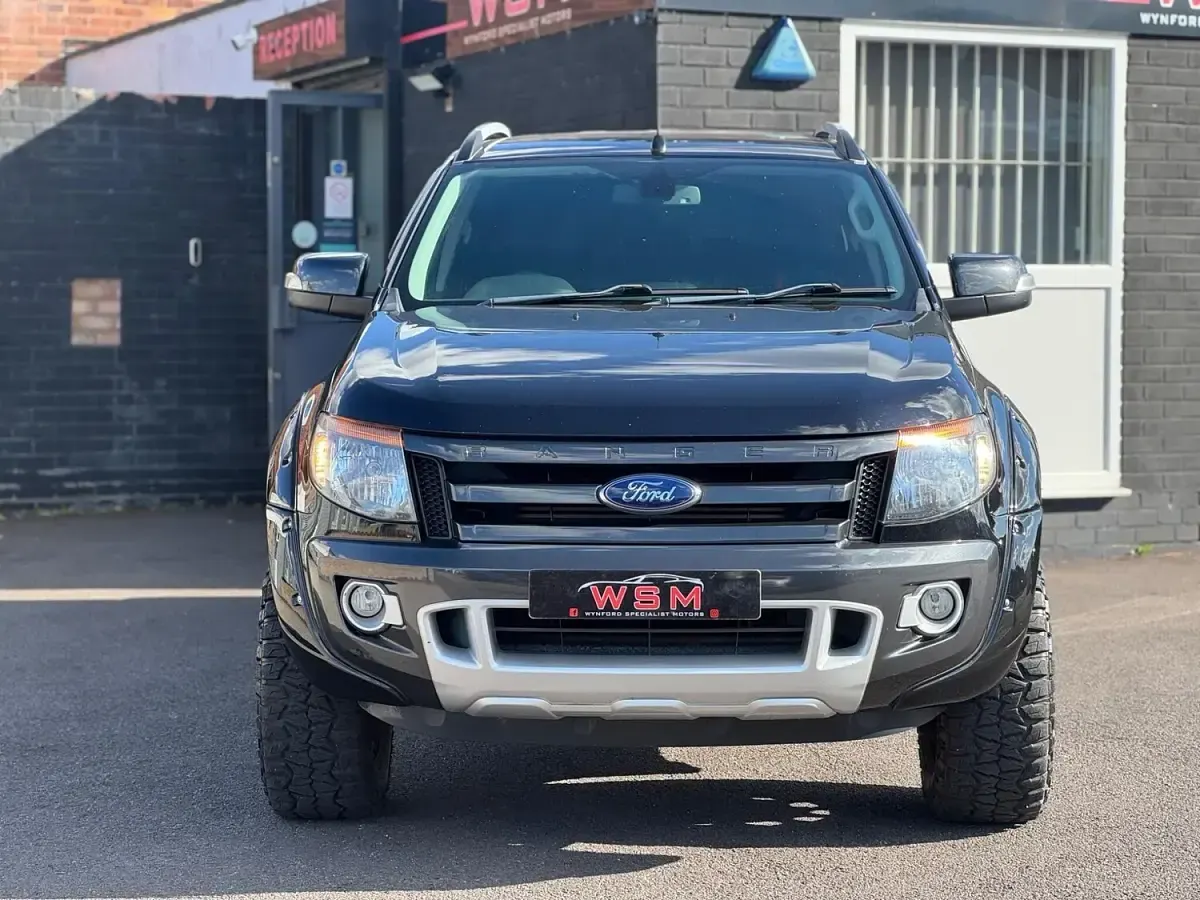 Used Ford Ranger Wildtrack 200 HP (147 kW) 2014 Black Pickup