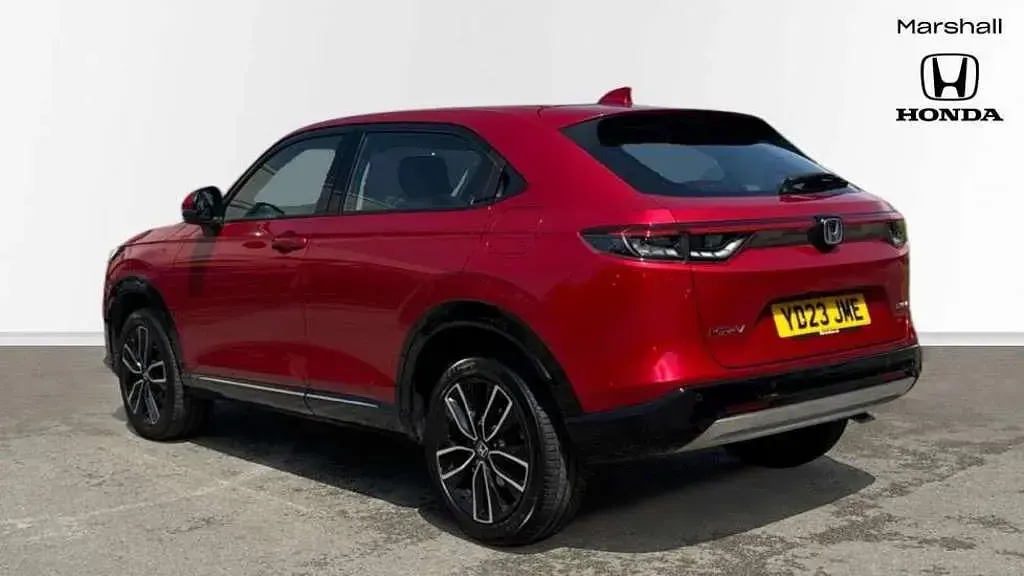 Used Honda HR-V Advance 131 HP (96 kW) 2023 Red SUV