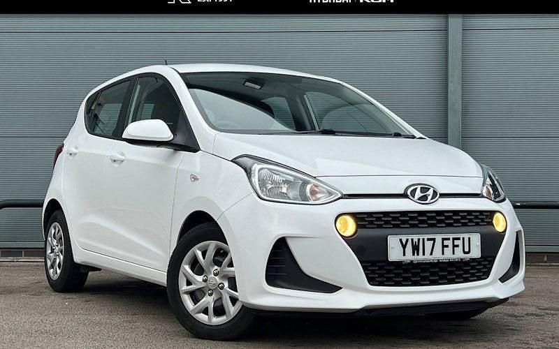Used 2020 Hyundai i10 SE Hatchback | £7,180 (Good price) - Image 1/4