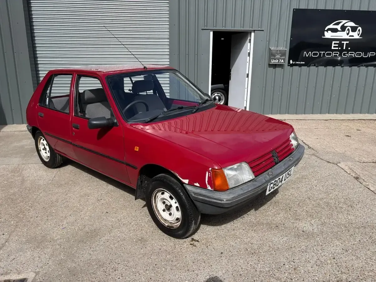 Used Peugeot 205 1990 Red Hatchback