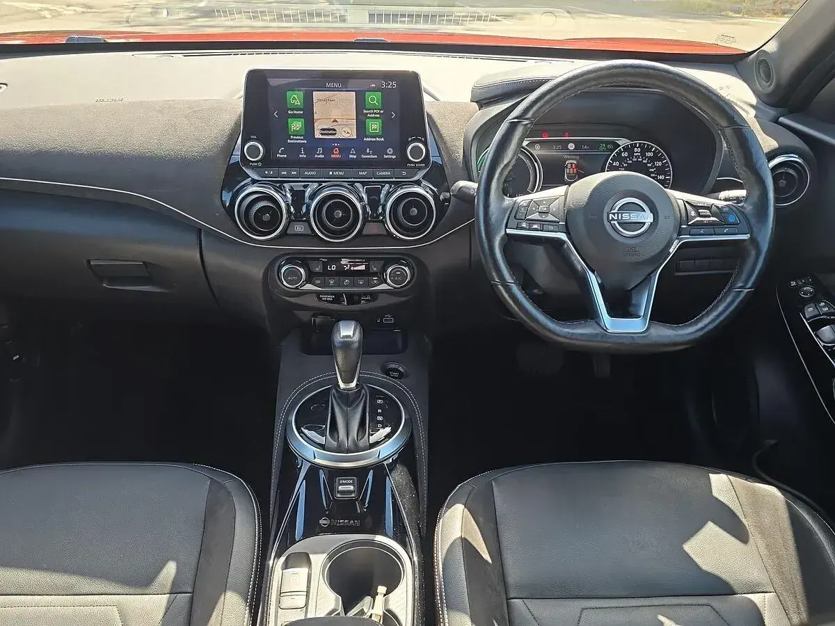 Used Nissan Juke Tekna+ 143 HP (105 kW) 2023 Red SUV