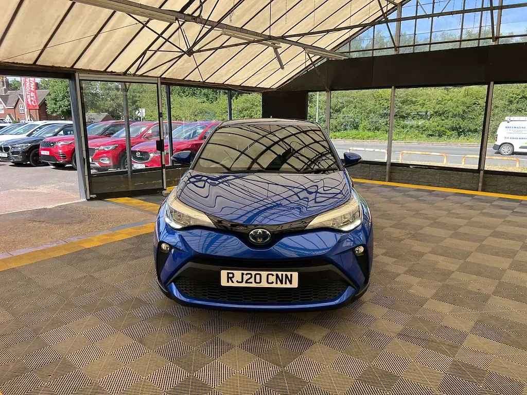 Used Toyota C-HR Design 122 HP (89 kW) 2020 Blue SUV