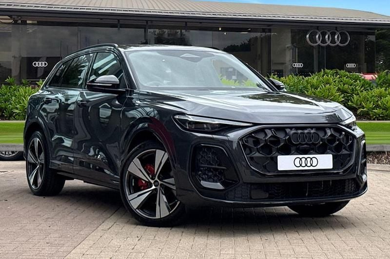 Grey New 2025 Audi SQ5 Performance SUV | £72,125 (Fair price) - Image 1/4