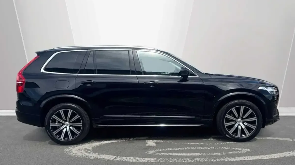 Used Volvo XC90 Core 247 HP (181 kW) 2023 SUV