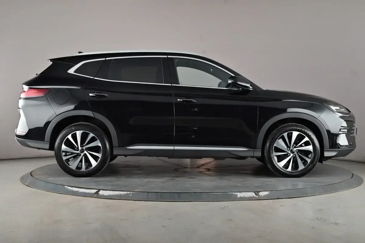 Usado BYD Seal U Design 324 CV (238 kW) 2025 Negro SUV