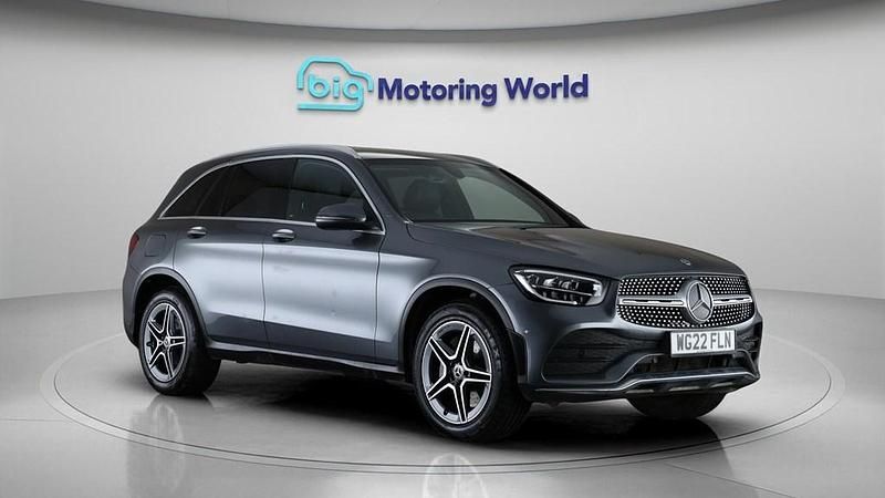 Used Mercedes GLC300e AMG line 272 HP (200 kW) 2022 Grey SUV