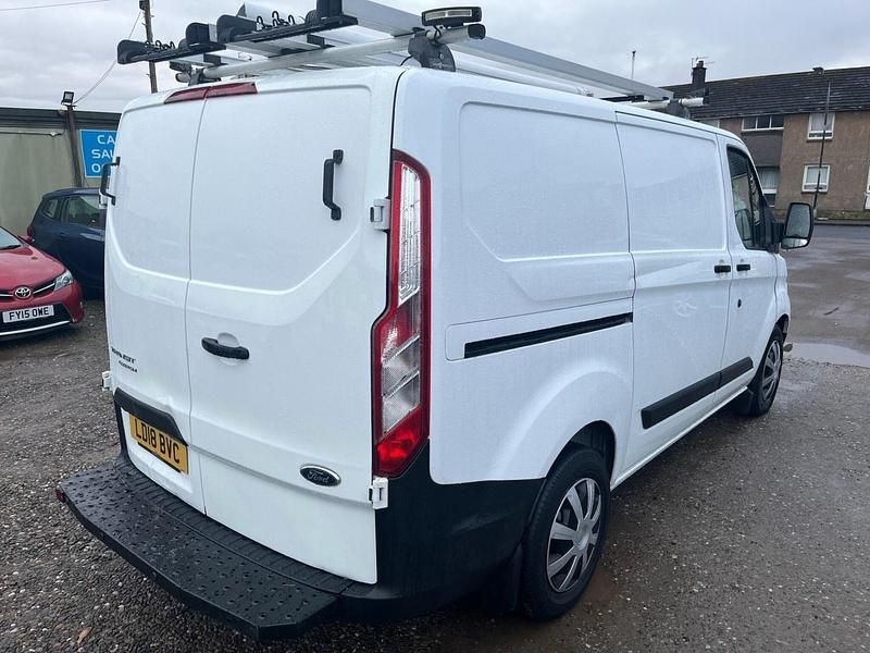 Used Ford Transit Custom 105 HP (77 kW) 2018 White Van