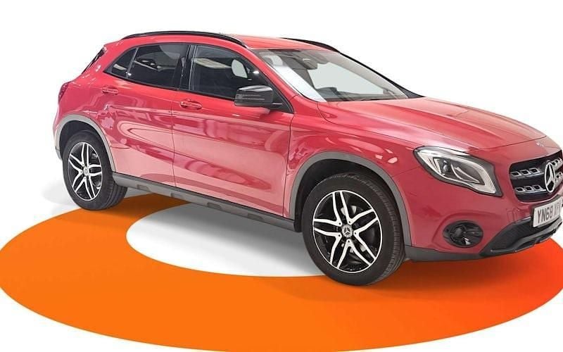 Used 2020 Mercedes GLA180 Urban SUV | £12,999 (Super price) - Image 1/1