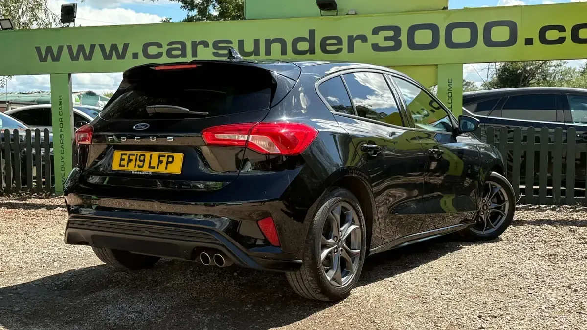 Used Ford Focus ST-Line 120 HP (88 kW) 2019 Black Hatchback