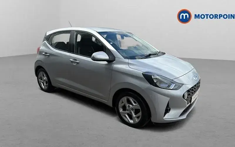 Used Hyundai i10 SE 67 HP (49 kW) 2022 Hatchback