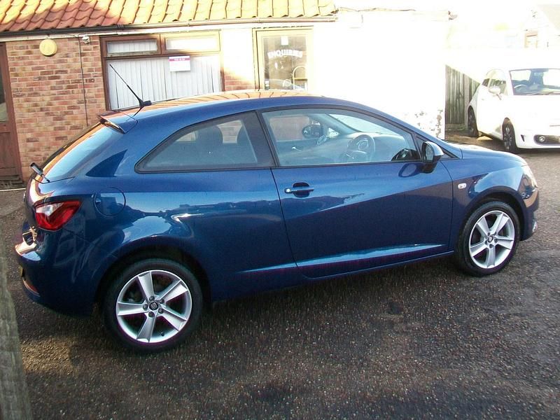 Used Seat Ibiza FR 2017 Blue Hatchback