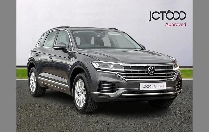 Used VW Touareg SEL 228 HP (167 kW) 2022 Grey SUV