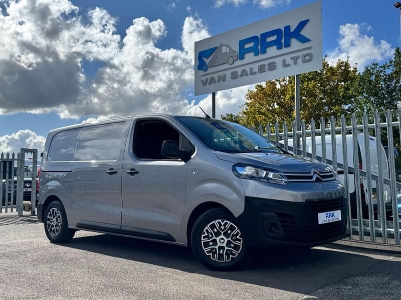 Grey Used 2022 Citroën Dispatch MPV | £12,190 (Fair price) - Image 1/3