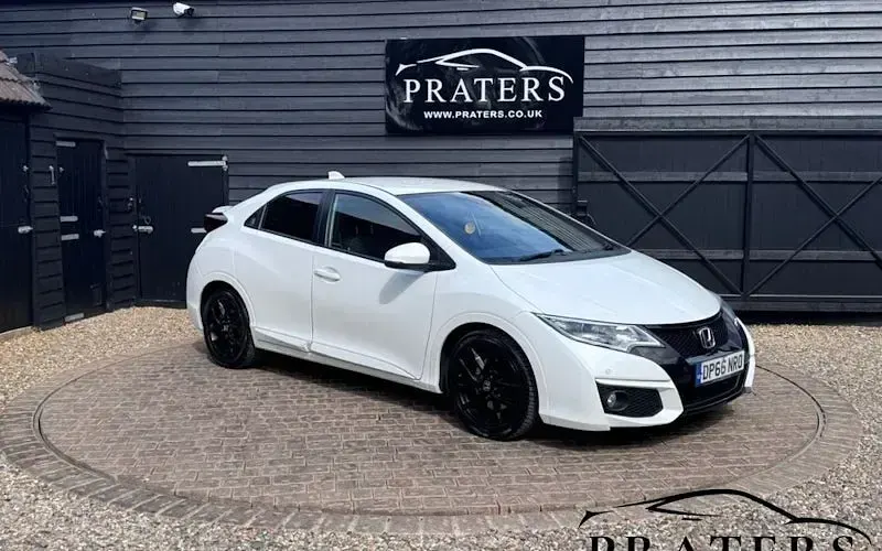 Begagnad Honda Civic Sport 99 HK (72 kW) 2016 Halvkombi