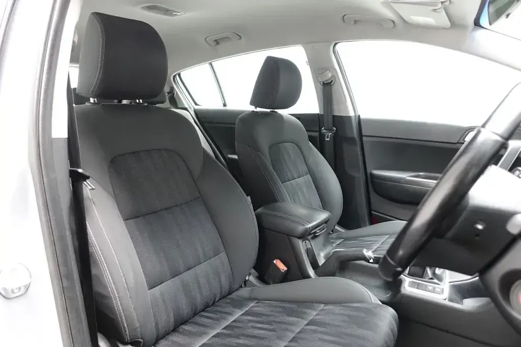 Used Kia Sportage 114 HP (83 kW) 2017 Silver SUV