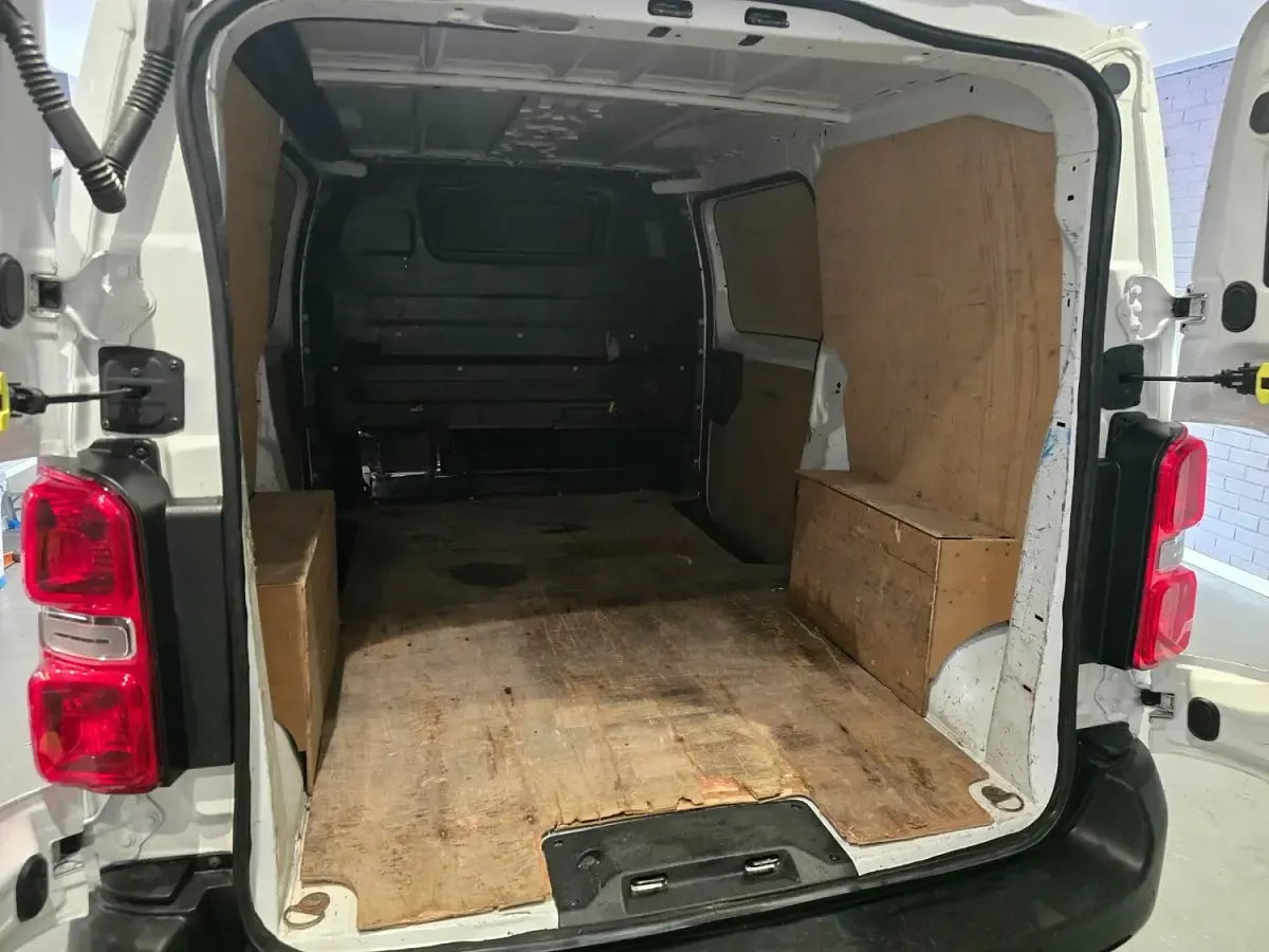 Used Citroën Dispatch 2020 White MPV