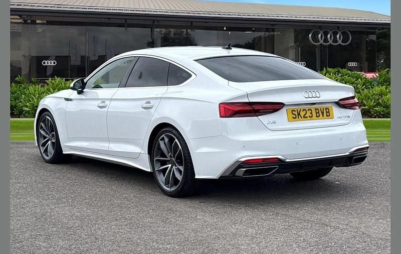Used Audi A5 Sportback S-Line 200 HP (147 kW) 2023 White Hatchback