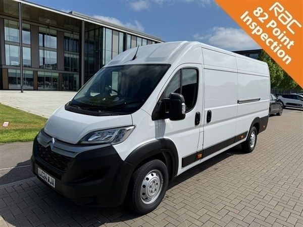 White Used 2024 Citroën Relay Van | £21,588 (Expensive) - Image 1/1