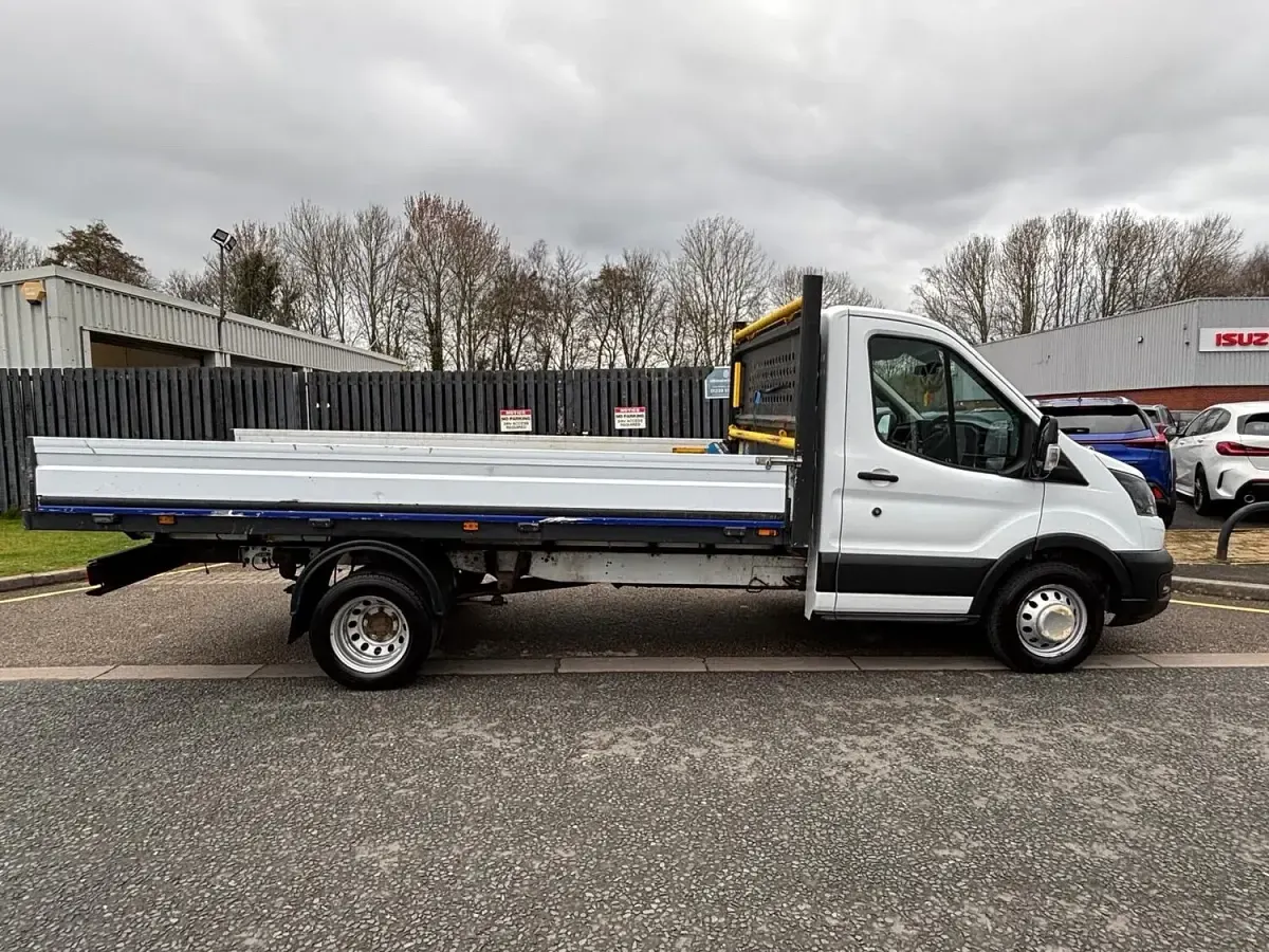 Used Ford Transit 130 HP (95 kW) 2020 White Cabriolet
