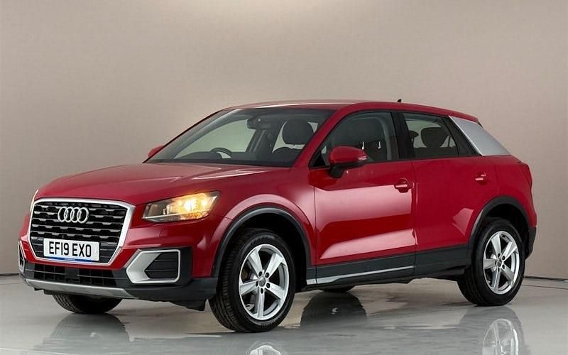 Used Audi Q2 Sport 116 HP (85 kW) 2019 Red SUV