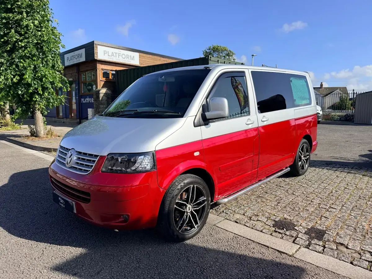 Used VW Caravelle SE 130 HP (95 kW) 2004 Silver Van