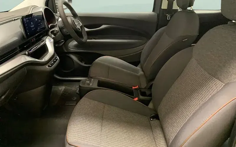 Used Fiat 500e Icon 86 kW (118 HP) 2023 Hatchback