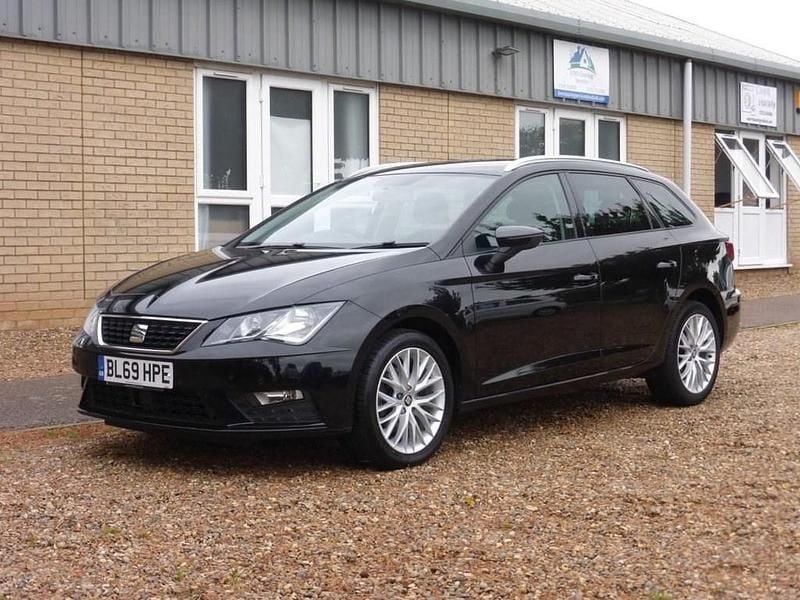 Black Used 2020 Seat Leon SE Dynamic Estate | £8,995 (Fair price) - Image 1/3