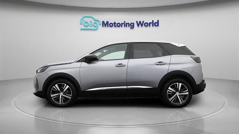 Used Peugeot 3008 Allure 130 HP (95 kW) 2023 Grey SUV