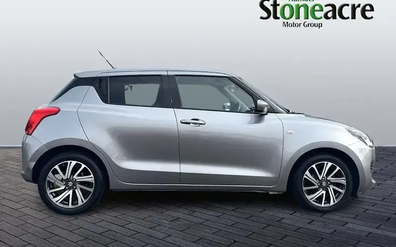 Used Suzuki Swift SZ-L 83 HP (61 kW) 2022 Silver Hatchback