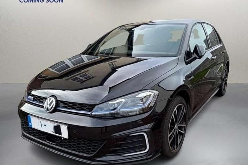 Used VW Golf VII GTE 204 HP (150 kW) 2018 Black Hatchback