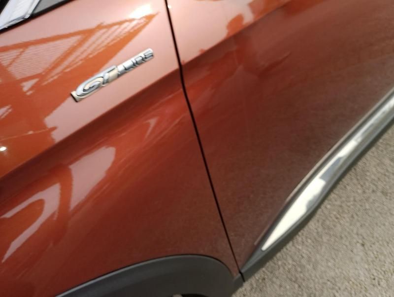 Used Peugeot 3008 Premium 129 HP (94 kW) 2018 Yellow SUV