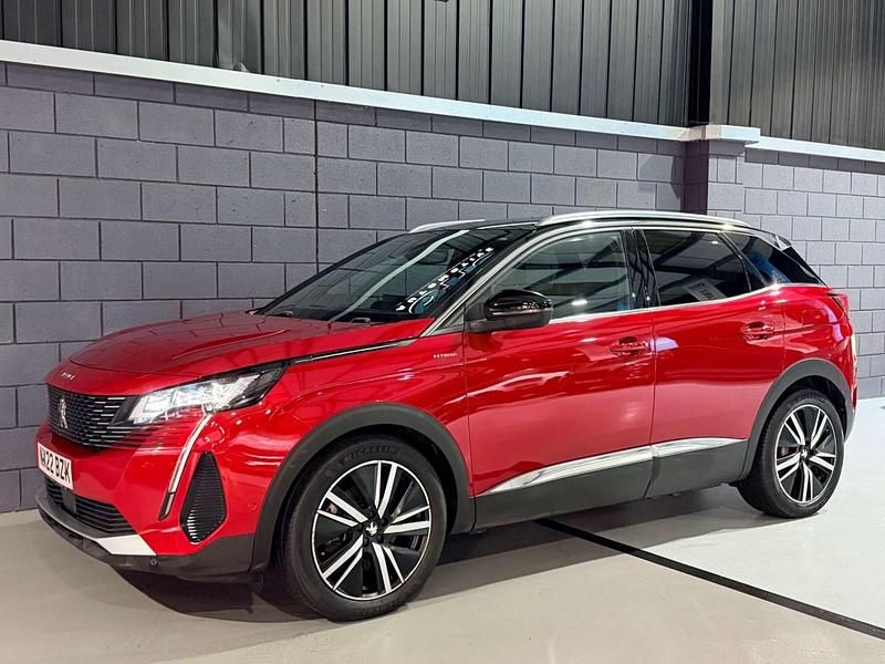 Used Peugeot 3008 Premium 2022 Red SUV
