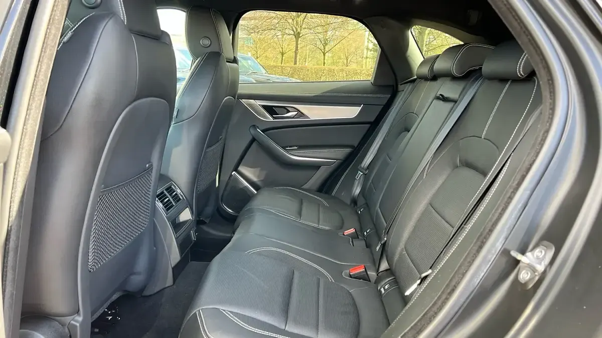 Used Jaguar F-Pace R-Dynamic 300 HP (220 kW) 2022 Black SUV