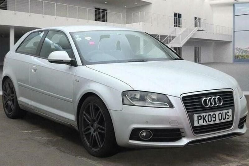 Used Audi A3 S-Line 170 HP (125 kW) 2009 Silver Hatchback