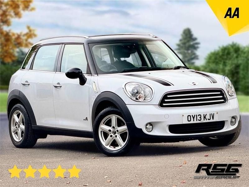 White Used 2013 Mini Cooper D Hatchback | £6,750 - Image 1/4