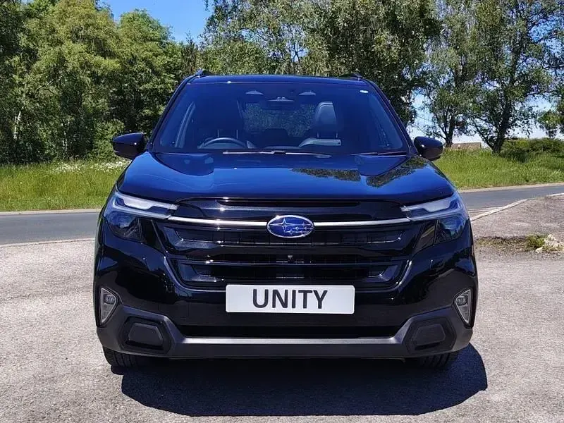 Begagnad Subaru Forester 136 HK (100 kW) 2025 Svart SUV