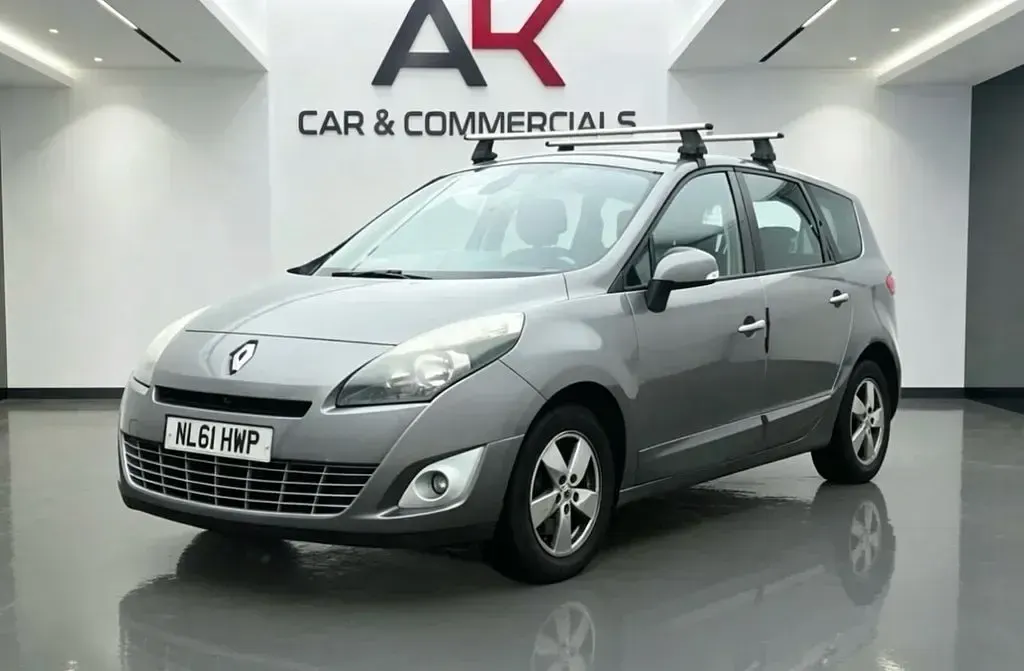 Used Renault Grand Scénic Dynamique 110 HP (80 kW) 2011 Grey MPV
