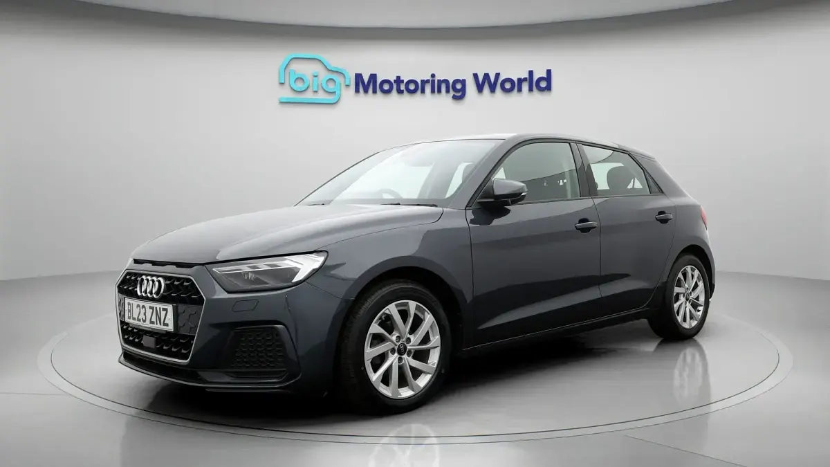 Used Audi A1 Sportback Sport 95 HP (69 kW) 2023 Grey Hatchback