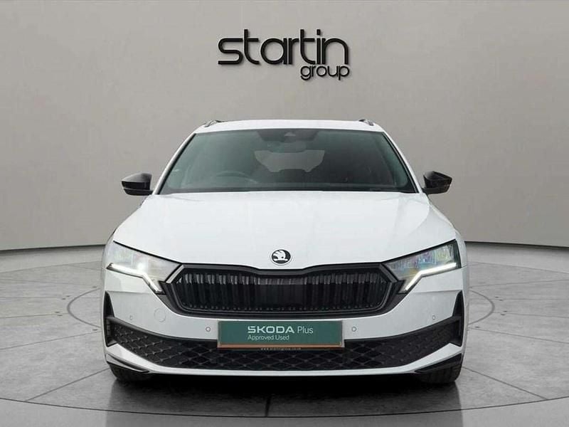 Used Skoda Octavia SportLine 150 HP (110 kW) 2025 White Estate