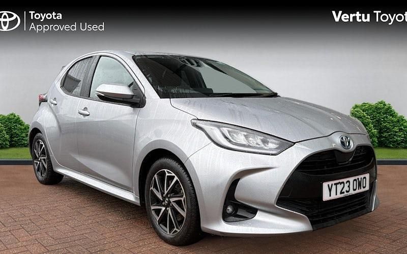 Used Toyota Yaris Hybrid Design 116 HP (85 kW) 2026 Hatchback