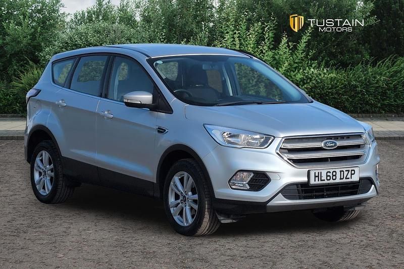 Used Ford Kuga Zetec 120 HP (88 kW) 2019 Silver SUV