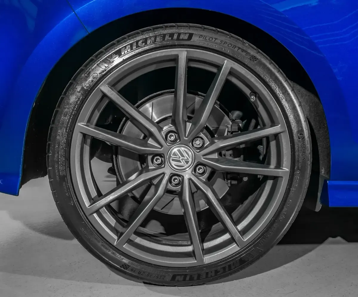 Used VW Golf VII R 450 HP (330 kW) 2014 Blue Hatchback