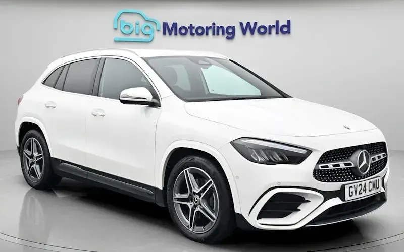 Usado Mercedes GLA200 Executive 163 HP (119 kW) 2026 SUV