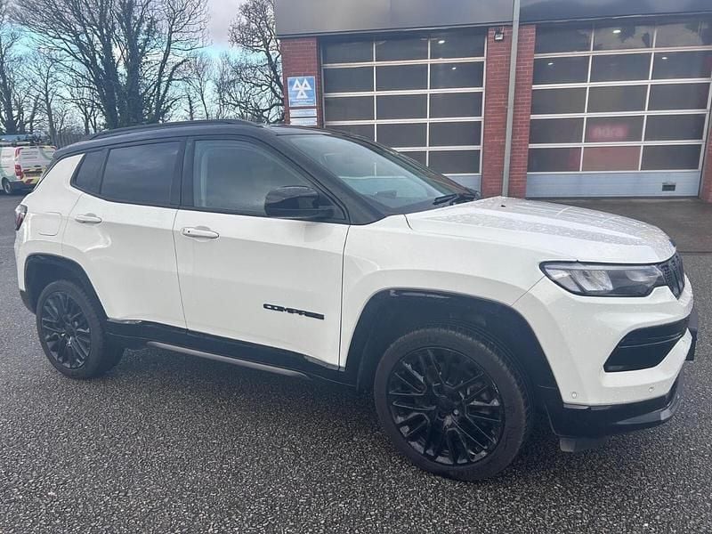 Used Jeep Compass 237 HP (174 kW) 2024 SUV