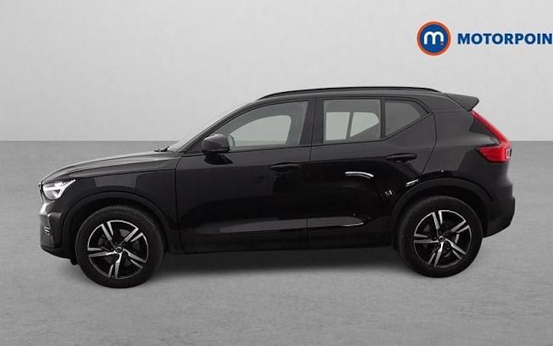 Begagnad Volvo XC40 Plus 163 HK (119 kW) 2026 SUV