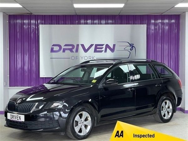 Black black Used 2018 Skoda Octavia Estate | £11,220 (Fair price) - Image 1/1