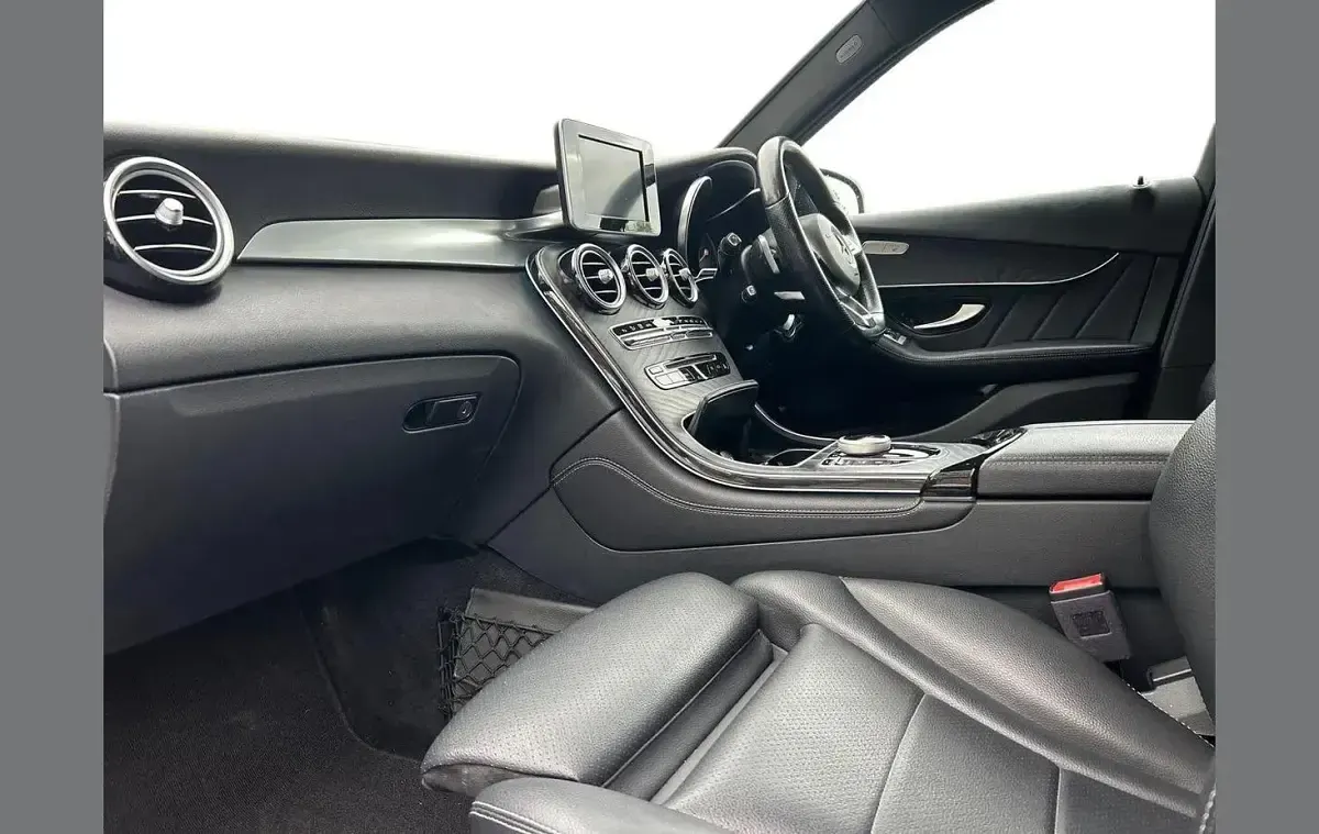 Second-hand Mercedes GLC220 AMG 168 CP (123 kW) 2019 Gri SUV